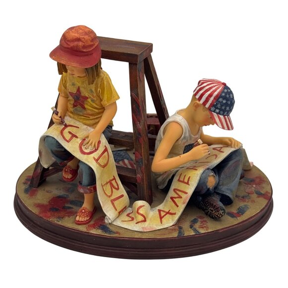 Patriotic Figurine By Demdaco Mama Says...God Bless America - Picture 1 of 5